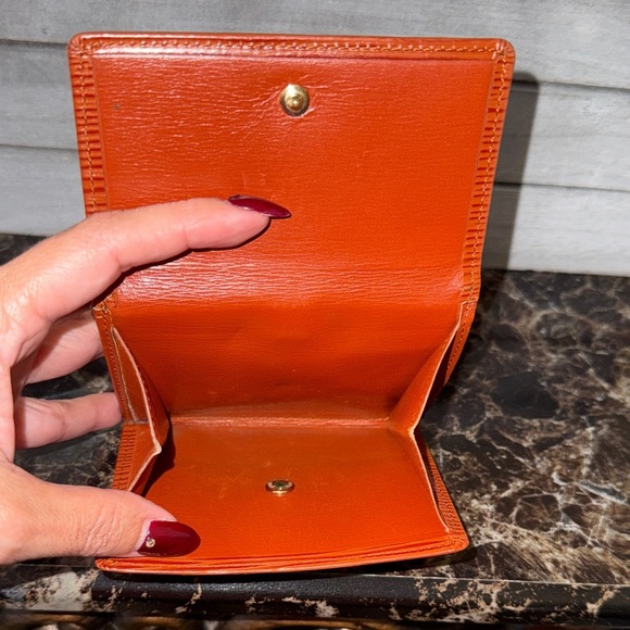 Louis Vuitton Epi Elise triple fold wallet - Picture 4 of 11
